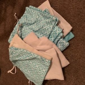 Kendra Scott jewelry bags